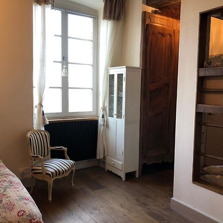 Chatel De Bierre Sigy-le-Châtel Exteriör bild