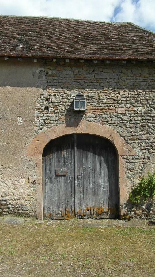 Chatel De Bierre Sigy-le-Châtel Exteriör bild
